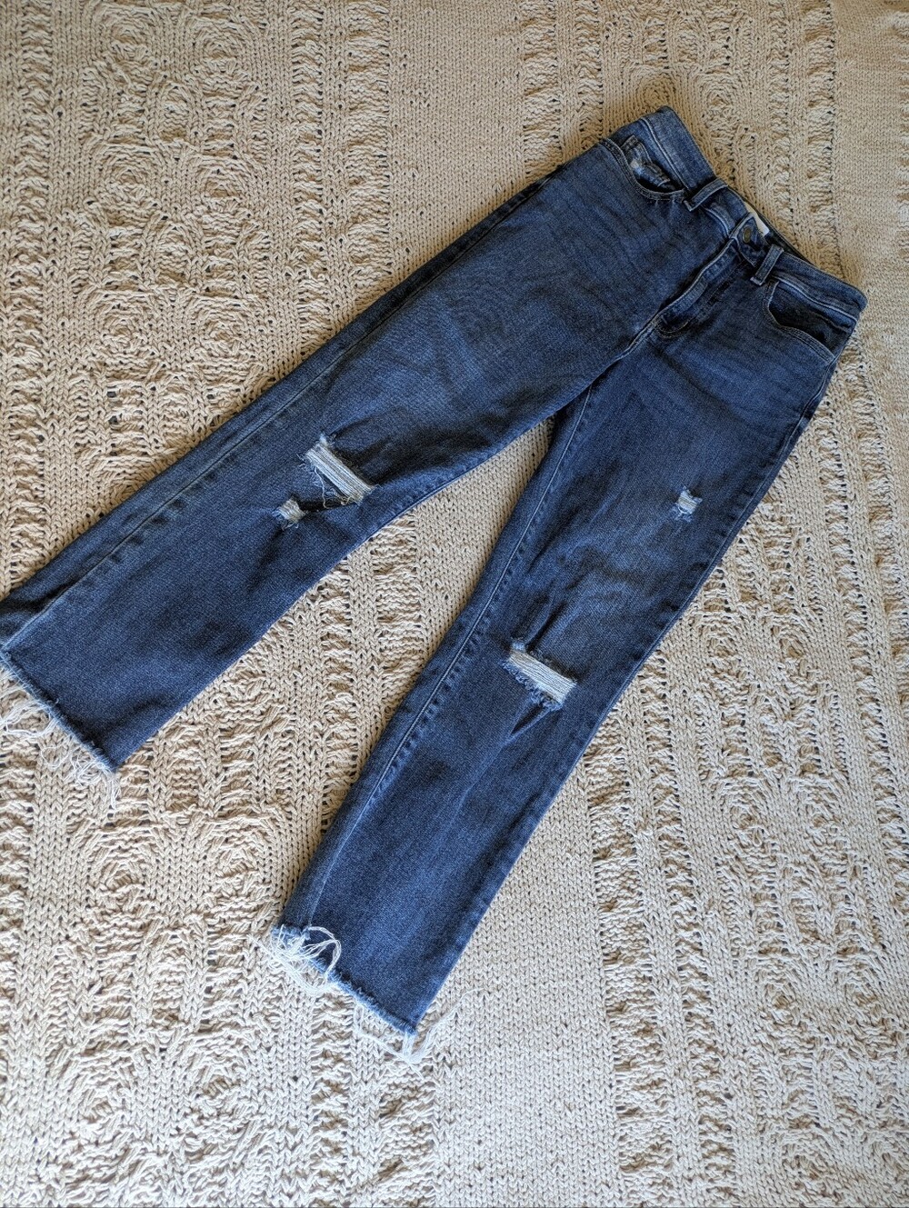 Studio Blue Hi-Rise Distressed Jeans Sz 27